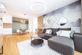 Zagreb, Trnovčica, moderan trosoban stan NKP 96,17 m2 + 2 GPM, Zagreb, Stan