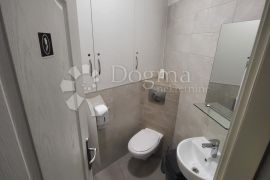 Opremljen kafić u centru Splita!, Split, Commercial property