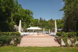 JEDINSTVENI WEDING RESORT, Jakovlje, Propriedade comercial