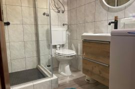 Punat, apartman u samom centru, 2SKL+ mansarda, 50m2, Punat, شقة