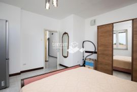 Istra, Fažana, stan 54m2, 1SS+DB, II. kat, renovirano, namješteno, parking!! #prodaja, Fažana, Kвартира