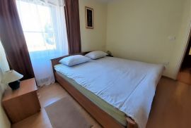 Apartmanska kuća s potencijalom, Buje, Дом