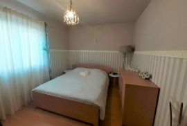 Lijepo uređen stan u prizemlju, Novigrad, Appartement