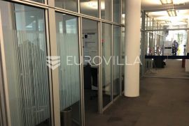 Zadar, centar grada, poslovni prostor 454,28 m2, Zadar, Commercial property