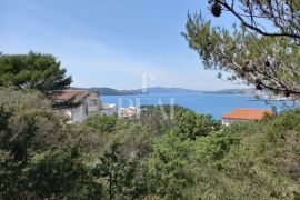 Otok Čiovo građevinsko zemljište 3700 m2, Trogir, Земля