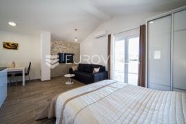 Cavtat, prekrasna vila s bazenom NKP 223 m2, Konavle, بيت