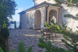 Opatija-Bregi kuća sa prekrasnim otvorenim pogledom na more, Matulji, Haus