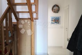 Malinska, apartman sa pogledom na more, Malinska-Dubašnica, Διαμέρισμα