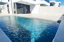 ISTRA, PULA - Moderna dvojna kuća s bazenom, Pula, Σπίτι