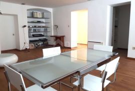 RIJEKA, CENTAR-Luksuzan stan u centru grada od 96m2, Rijeka, Appartamento