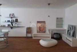 RIJEKA, CENTAR-Luksuzan stan u centru grada od 96m2, Rijeka, Appartment