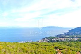 Opatija, okolica, građevinsko zemljište sa panoramskim pogledom na Kvarner, Opatija, Terreno