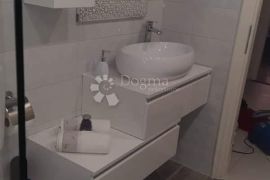 Stan za najam 66m2 s pogledom kao s razglednice, Rijeka, Flat