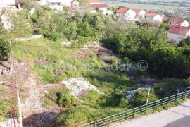 Imotski građevinsko zemljište 1176 m2 Modro jezero - TOP PONUDA!, Imotski, Terreno