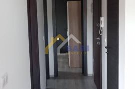 Stan u centru Pule - 55 m2, Pula, Appartement