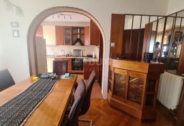 VIŠKOVO, MARČELJI - komforan 3s+db, garaža, pogled more, Viškovo, Appartment