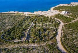 OTOK PAG, STARA NOVALJA - poljoprivredno zemljište na izuzetnoj lokaciji, Novalja, Zemljište