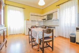 Brtonigla, prostrani stan u centru, Brtonigla, Appartement