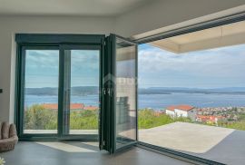 CRIKVENICA - Moderna vila s pogledom na more i bazenom, Crikvenica, Haus
