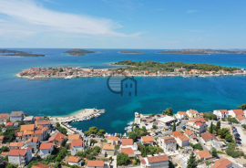 Dvoetažni apartman s vrtom, Šibenik - Okolica, Daire