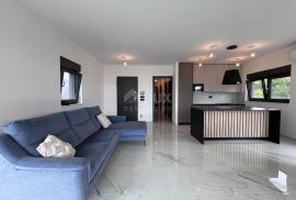 ZADAR, KOŽINO -  Luksuzan stan u novogradnji u blizini mora BS2, Zadar - Okolica, Flat