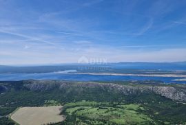 CRIKVENICA - Zemljište za izgradnju fotonaponske elektrane/ sportsko-rekreativnog objekta/ građevina zdravstvenog turizma, Crikvenica, Zemljište