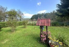 OTOČAC, SINAC - Kamena kuća s prostranim dvorištem, Otočac, Casa