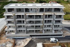 TROGIR (SEGET DONJI) - NOVOGRADNJA 1. KAT (B4), Seget, Apartamento