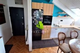 Renoviran jednoiposoban stan sa najlepšim pogledom, Čair ID#4228, Niš-Mediana, Apartamento