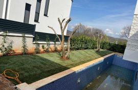 Rovinj, Rovinjsko Selo - novoizgrađena moderna villa s bazenom!, Rovinj, Casa