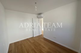 APARTMANI S POGLEDOM NA MORE, 70 m OD MORA, POVLJANA - PAG, Povljana, Appartamento