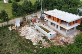 ISTRA, SV. PETAR U ŠUMI - Prekrasna novogradnja s bazenom u visokom rohbau, Sveti Petar U Šumi, Maison