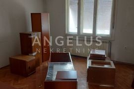 Zagreb, Trnje – Bosutska, 2 stana, 50 i 40 m2, za ADAPTACIJU, Trnje, Flat