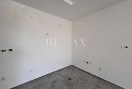 Crikvenica - garsonijera u prizemlju s terasom, Crikvenica, Appartement