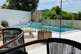 Istra, Motovun, dizajnerska kamena prelijepa kuća u srcu Istre, Oprtalj, Ev