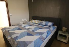 PRILIKA! Maksimir - Prostrani stan sa balkonom 118m2, Maksimir, Apartamento