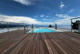 OPATIJA, raskošni penthouse s bazenom i panoramskim pogledom na more (S3), Opatija, شقة