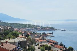 Senj kuća na prodaju, Senj, Famiglia