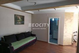 Zemun, Donji grad, , 5.0, 330m2, Zemun, Famiglia