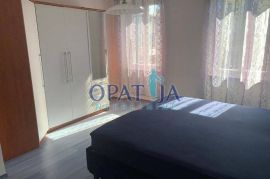 Opatija, u centru, etaža od 97 m2 na 1 katu, 2 balkona, Opatija, Appartment