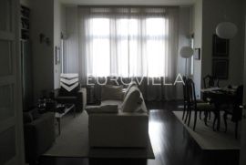 Zagreb, Strogi centar, ekskluzivan peterosoban stan 182,50 m2, Zagreb, Apartamento