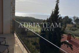 POTPUNO NAMJEŠTEN VIŠEETAŽNI APARTMAN - PRIVLAKA, Privlaka, Διαμέρισμα