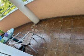 VIŠKOVO 1S+DB SA OTVORENIM POGLEDOM NA MORE, Viškovo, Appartement