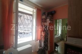 Jedinstven mali salonac Studentski trg, Stari Grad, Apartamento