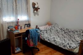 Zemun polje, stan u kući, 59m2, Zemun, Wohnung