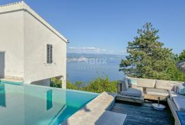 OPATIJA RIVIERA - privatna vila posebnog rasporeda s bazenom i panoramskim pogledom na more, Opatija - Okolica, Haus