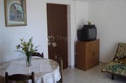 Apartmanska kuća s predivnim pogledom, Pakoštane, Famiglia