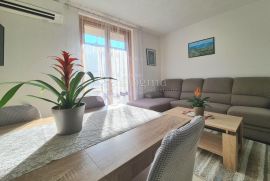 Umag, stan nadomak centra i 200m od mora, Umag, Appartement