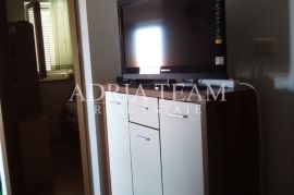 AKCIJA!!!PREUREĐENI APARTMAN NA 2. KATU S POGLEDOM NA MORE - POVLJANA, PAG, Povljana, Daire