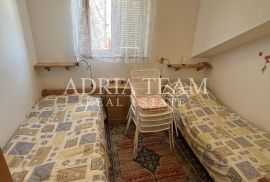 PREUREĐENI APARTMAN NA 2. KATU S POGLEDOM NA MORE - POVLJANA, PAG, Povljana, Διαμέρισμα